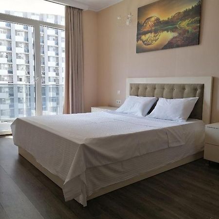 City Centre Apartment Batumi Luaran gambar