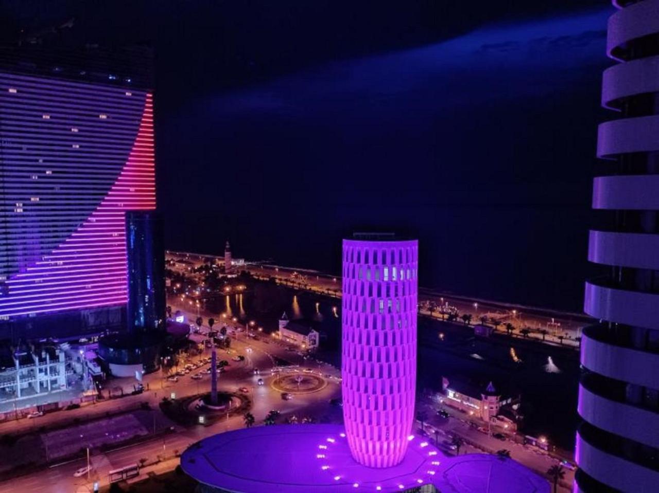 City Centre Apartment Batumi Luaran gambar