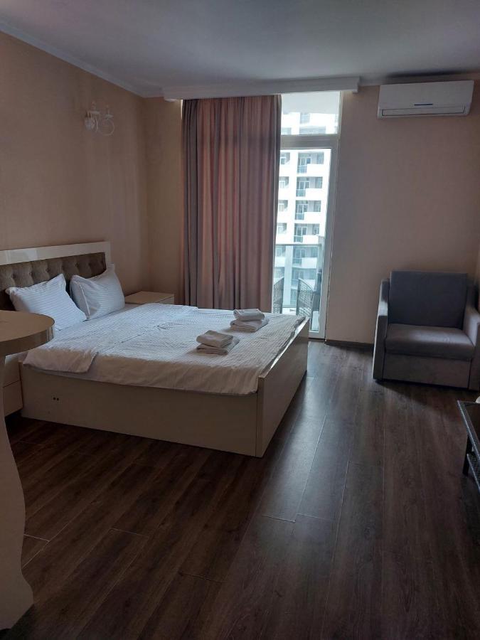 City Centre Apartment Batumi Luaran gambar