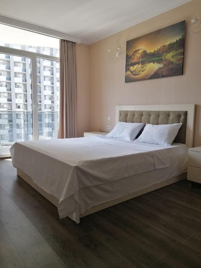City Centre Apartment Batumi Luaran gambar