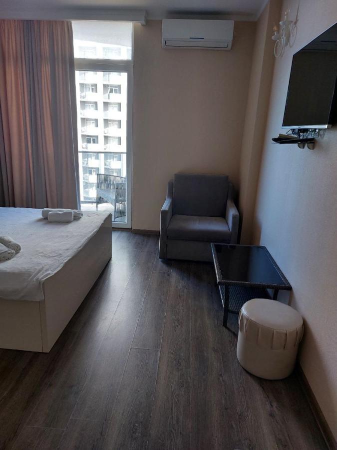 City Centre Apartment Batumi Luaran gambar